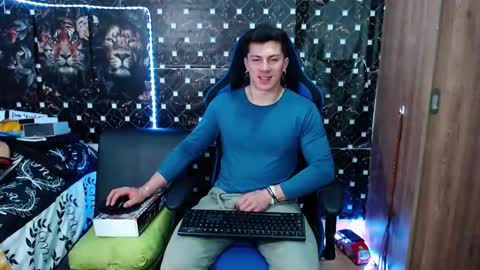 griego01 online show from October 2025 11:13:02 PM