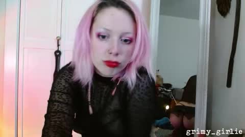 grimygirlie online show from February 2026 03:16:02 AM