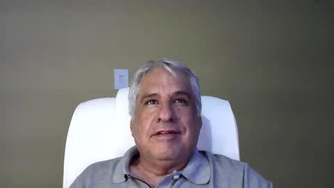 Snapshot of grisa01 chatting on January 2025 09:50:02 PM grisa01 online show from January 2025 09:50:02 PM