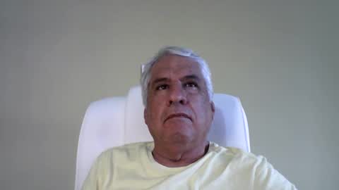 Snapshot of grisa01 chatting on January 2025 01:02:01 PM grisa01 online show from January 2025 01:02:01 PM