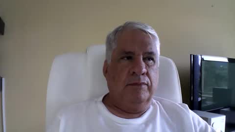 grisa01 online show from April 2026 02:43:01 PM