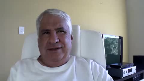 grisa01 online show from April 2026 12:25:01 PM