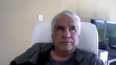 Snapshot of grisa01 chatting on June 2026 02:33:01 PM grisa01 online show from June 2026 02:33:01 PM