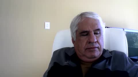 Snapshot of grisa01 chatting on June 2026 01:11:01 PM grisa01 online show from June 2026 01:11:01 PM