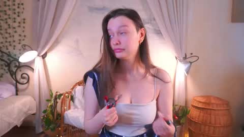 Gwen online show from February 2026 04:10:02 AM