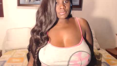 Snapshot of griseldax chatting on November 2025 03:45:02 AM griseldax online show from November 2025 03:45:02 AM