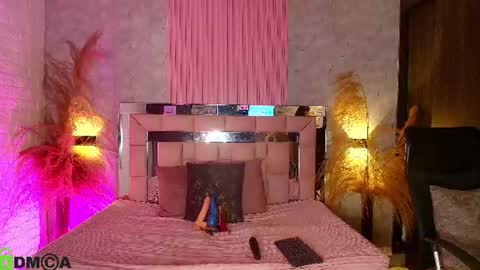 Snapshot of griselle_rousse chatting on July 2026 06:33:01 PM online show from July 2026 06:33:01 PM