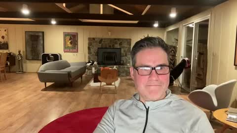 groovycouvie online show from February 2025 03:45:01 AM