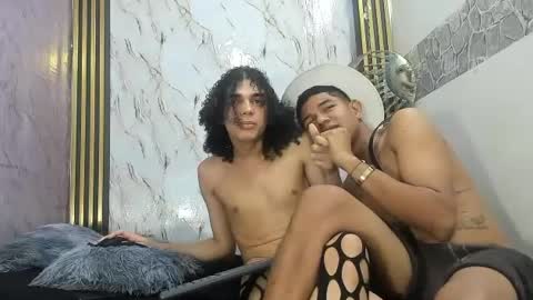 Snapshot of group_of_latinboys chatting on July 2026 10:21:02 AM group_of_latinboys online show from July 2026 10:21:02 AM