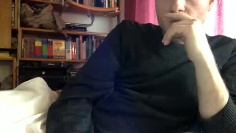 Snapshot of gruendamien chatting on February 2026 12:01:02 PM gruendamien online show from February 2026 12:01:02 PM