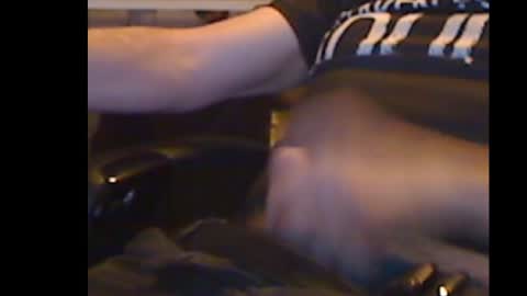 DankMess online show from November 2025 08:32:01 PM