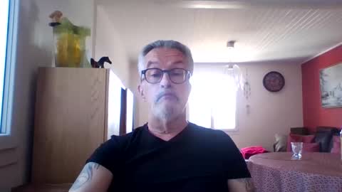 Grybear online show from March 2026 10:48:01 AM