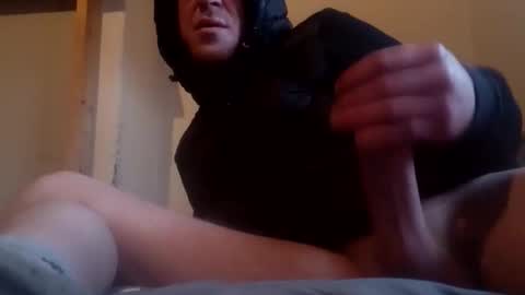 Snapshot of gsxrsrad84 chatting on December 2025 09:14:01 AM gsxrsrad84 online show from December 2025 09:14:01 AM