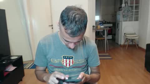 guachin_new online show from April 2026 06:16:01 PM