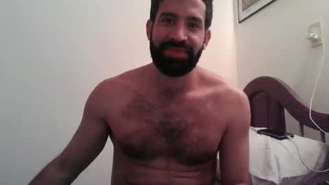 Guarani Hunter online show from October 2025 02:01:02 AM