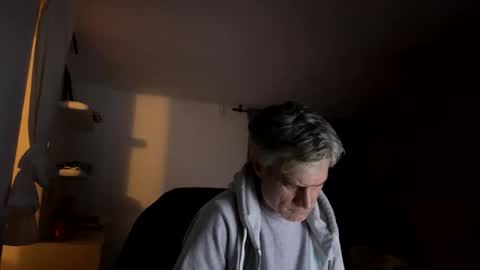 Snapshot of guardiannif_ chatting on February 2025 09:45:02 PM guardiannif_ online show from February 2025 09:45:02 PM