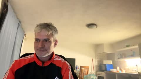 Snapshot of guardiannif_ chatting on March 2025 09:48:02 PM guardiannif_ online show from March 2025 09:48:02 PM