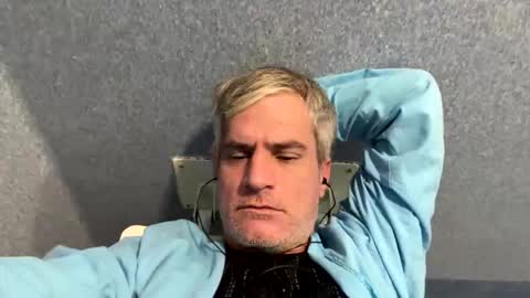 Snapshot of guardiannif_ chatting on September 2025 01:35:02 PM guardiannif_ online show from September 2025 01:35:02 PM