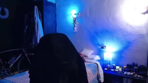 Snapshot of guayaco_ chatting on February 2025 03:09:02 PM Guayaco online show from February 2025 03:09:02 PM