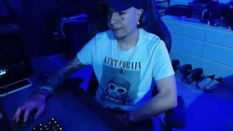 Guayaco  online show from February 2026 06:52:01 PM