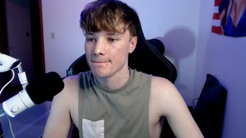 gucciboi4 online show from March 2025 04:28:01 AM