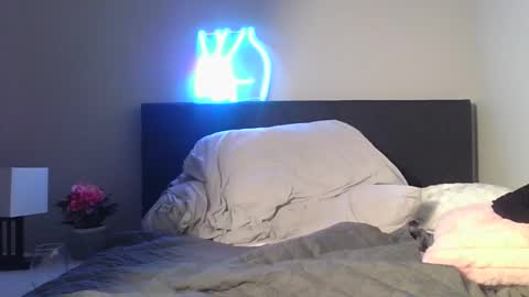 Guiliana Mae  online show from June 2026 01:52:01 AM
