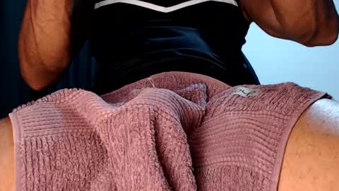 Guinho online show from January 2025 04:02:01 AM