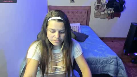 Hello Im Julieta Im 25 years old welcome to my room have fun and be happy. online show from March 2025 04:39:02 AM