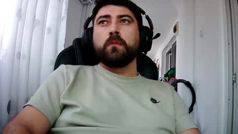 guliverreal online show from December 2025 01:05:02 PM