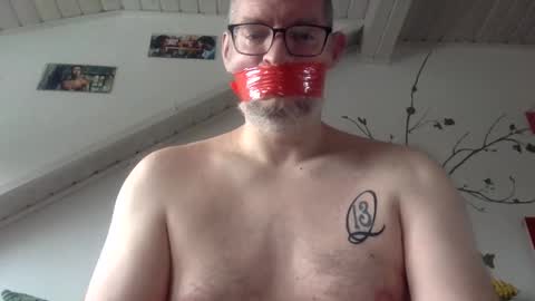 Snapshot of gummicasual chatting on February 2025 12:14:02 PM gummicasual online show from February 2025 12:14:02 PM