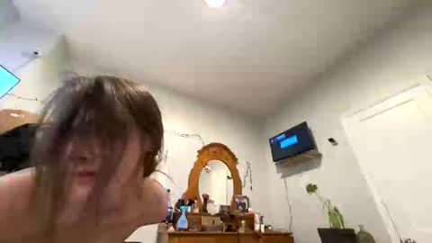 Snapshot of gurlface85 chatting on November 2025 02:04:01 PM gurlface85 online show from November 2025 02:04:01 PM