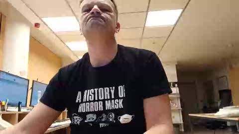 guschidick online show from December 2025 07:29:02 PM