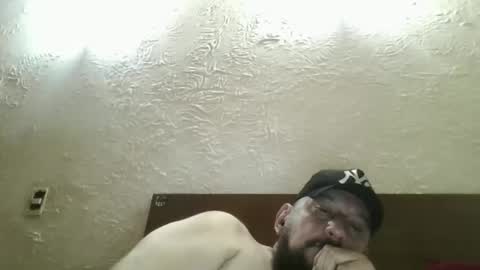 gustavo1350 online show from February 2026 02:27:01 AM