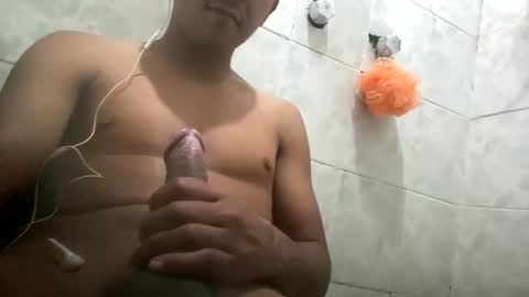 gustavoadolfo0404 online show from March 2026 03:33:02 AM