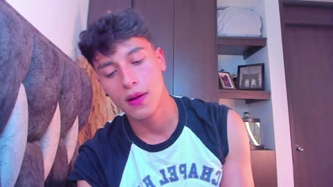 Gabriel online show from December 2024 10:12:01 PM