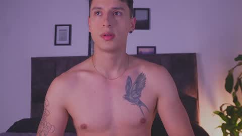 Snapshot of guy_twinks chatting on May 2026 04:51:02 AM Gabriel online show from May 2026 04:51:02 AM