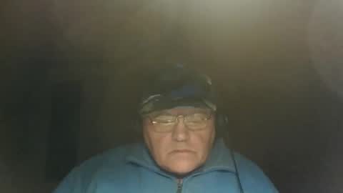 guyboy73 online show from October 2025 09:45:01 PM