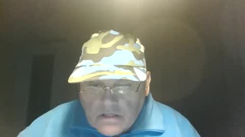 guyboy73 online show from October 2025 07:03:01 PM