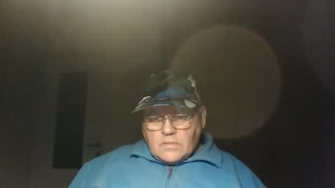 guyboy73 online show from October 2025 07:03:02 PM