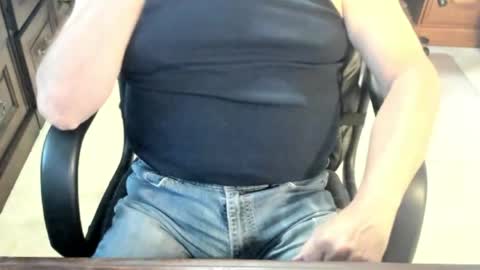 Guy online show from May 2026 11:50:02 AM