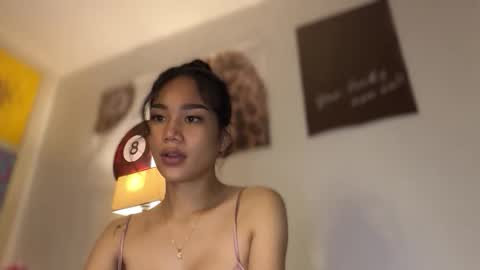 Snapshot of gwapangahas chatting on November 2025 05:36:02 PM Alexa online show from November 2025 05:36:02 PM