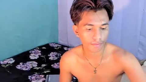 Snapshot of gwapoako100 chatting on January 2025 09:15:02 AM Pitz Sonido Herndon online show from January 2025 09:15:02 AM