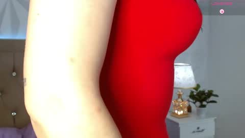 Gwen Drew online show from April 2026 07:50:02 PM