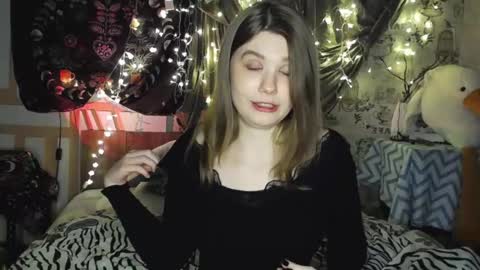 Gwen online show from January 2026 06:33:01 PM