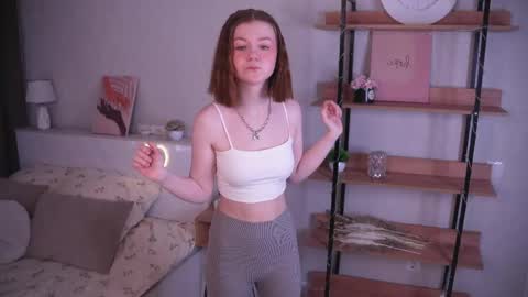 Snapshot of gwendatortoriello chatting on April 2026 11:58:02 AM Hello everyone Im May online show from April 2026 11:58:02 AM