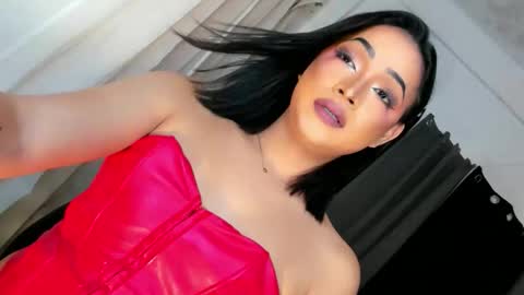 Snapshot of gwenngoddess chatting on October 2025 09:35:02 PM Call me Miss Gwen online show from October 2025 09:35:02 PM