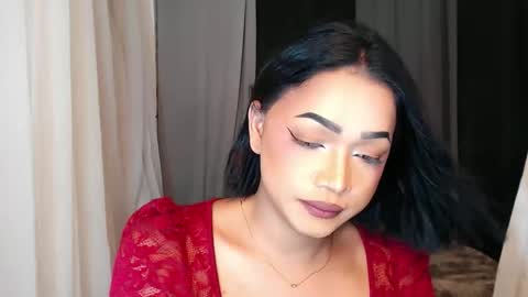 Snapshot of gwenngoddess chatting on October 2025 09:06:01 PM Call me Miss Gwen online show from October 2025 09:06:01 PM