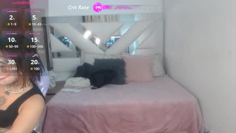 gyal_8_ online show from October 2025 02:57:02 AM