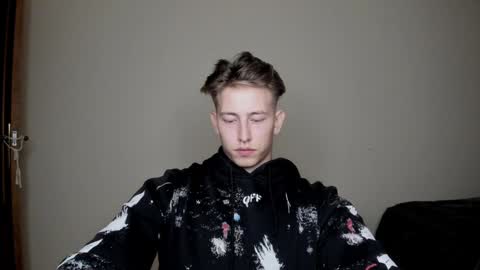 Oliver online show from January 2025 09:01:02 PM