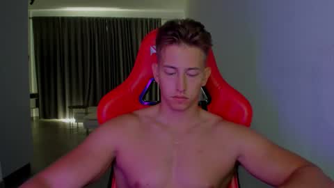 Oliver online show from November 2025 04:40:01 PM